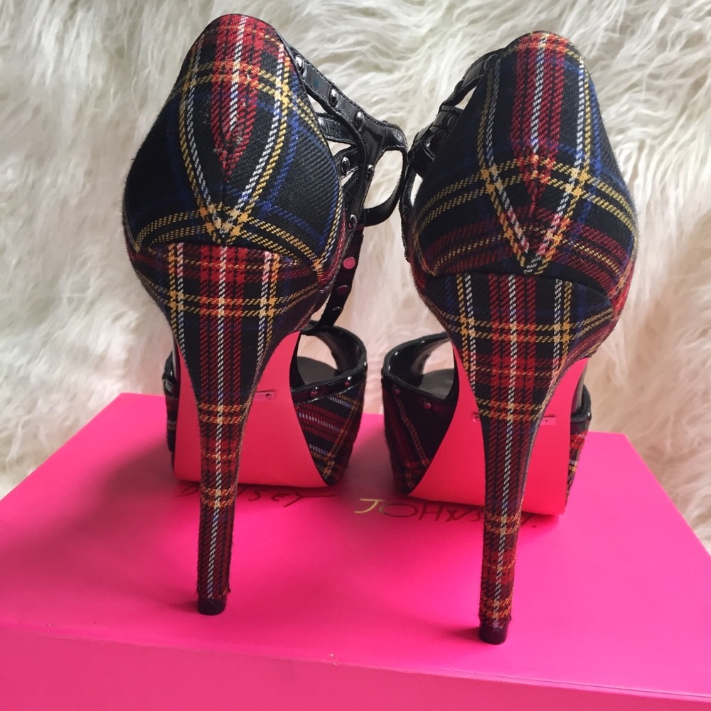 NWB Betsey Johnson Keady Platform Straps Sandals - Picture 4 of 5